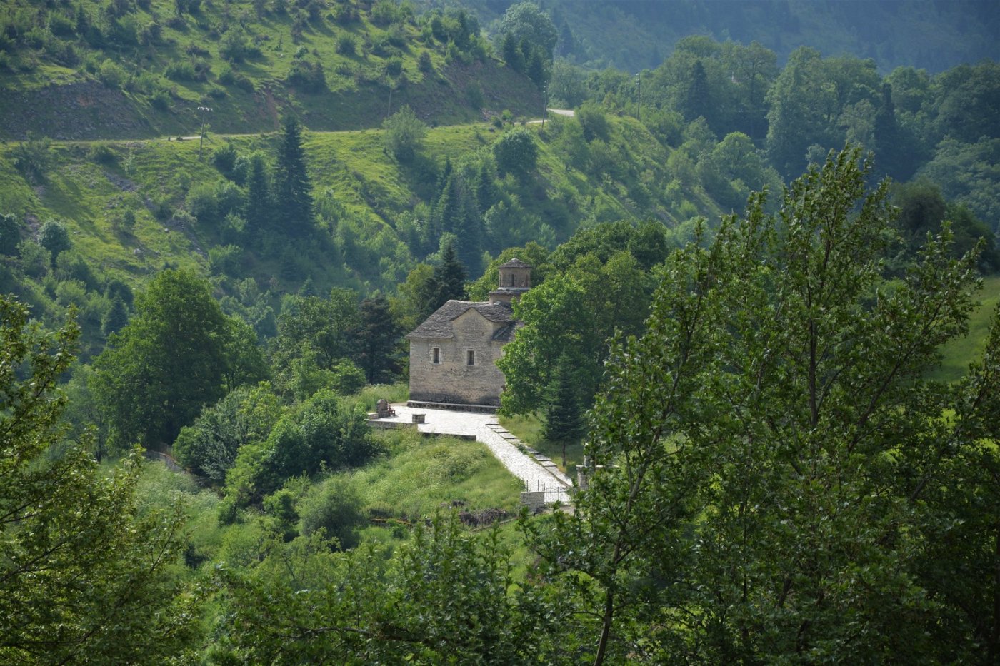 2 day trekking excursion / Peristeri mt / Central Pindos