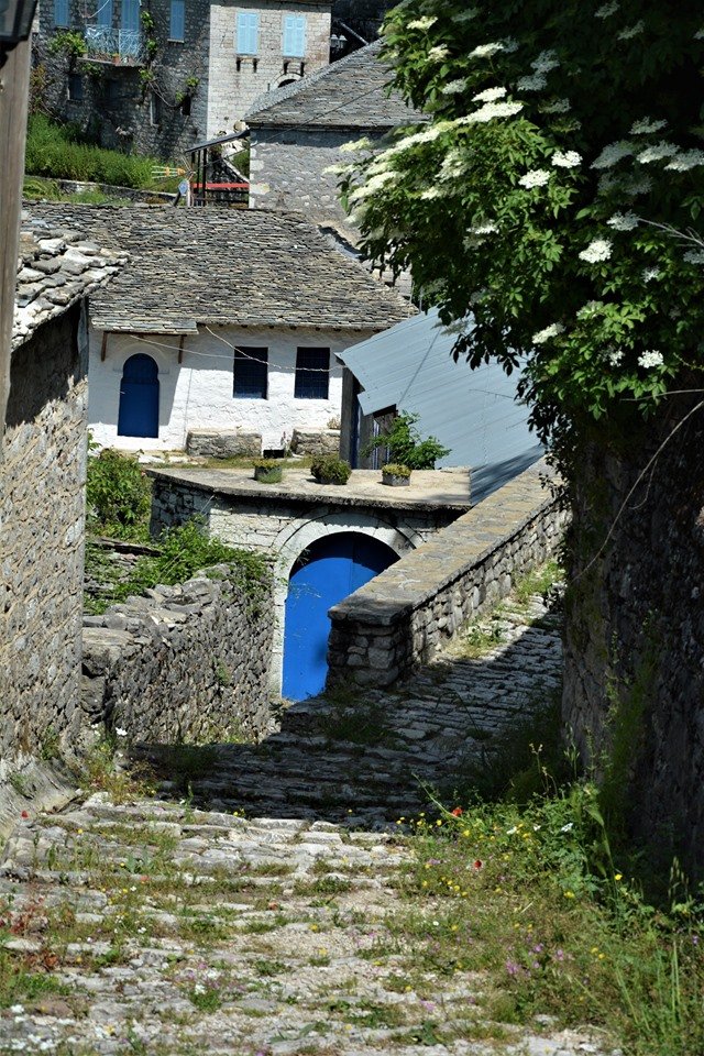 2 day trekking excursion / Peristeri mt / Central Pindos