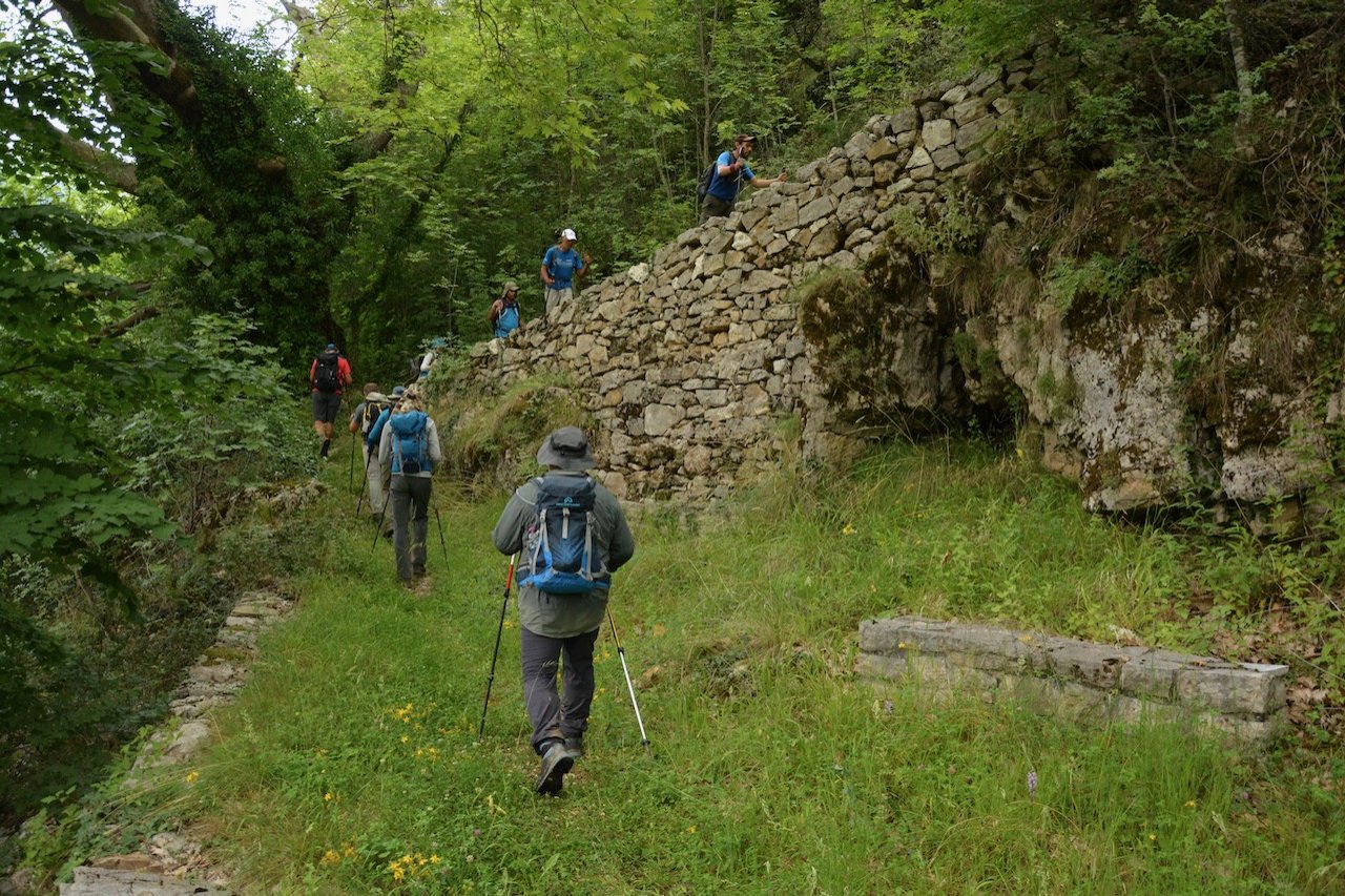 6day trekking / Tzoumerka - Kakarditsa - Peristeri mt. > 100km / Central Pindos