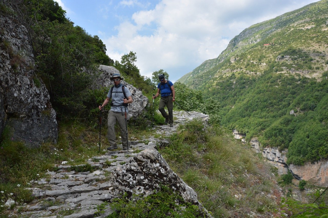 6day trekking / Tzoumerka - Kakarditsa - Peristeri mt. > 100km / Central Pindos