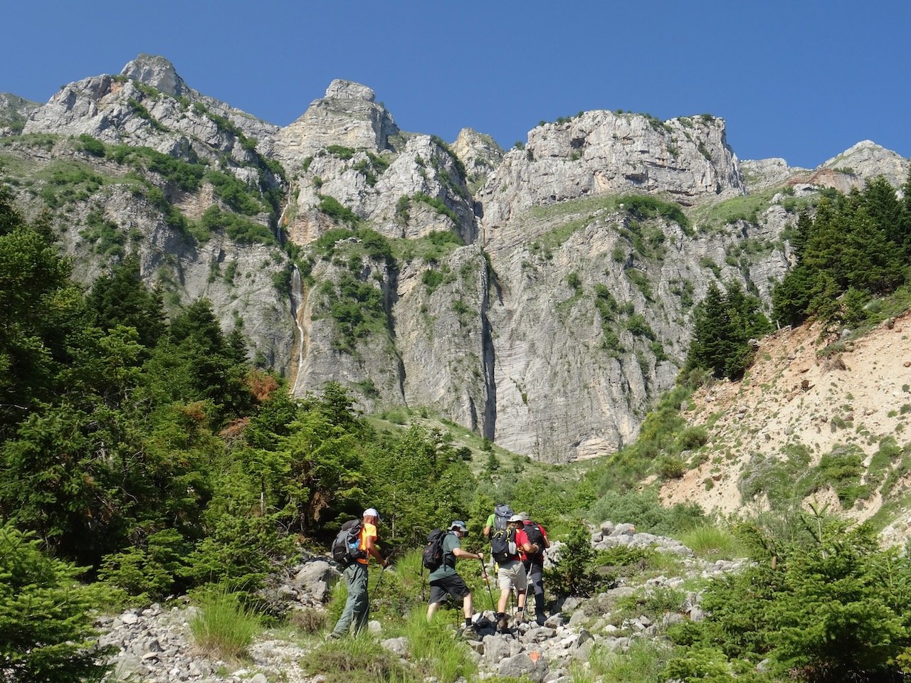 6day trekking / Tzoumerka - Kakarditsa - Peristeri mt. > 100km / Central Pindos