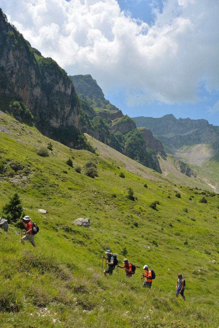 6day trekking / Tzoumerka - Kakarditsa - Peristeri mt. > 100km / Central Pindos