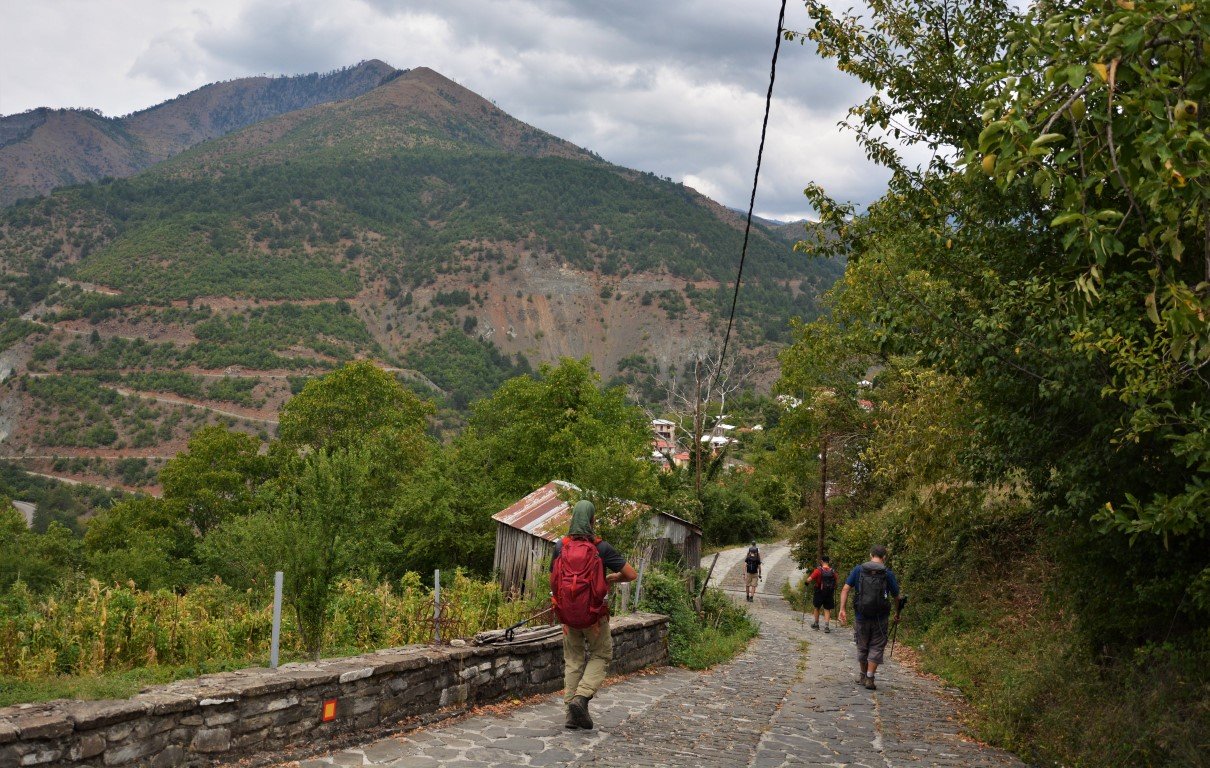 5 day trek / North Pindos / Metsovo - Valia Calda - Smolikas > 95km