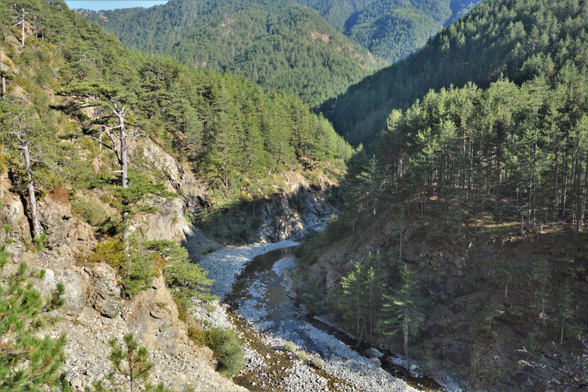 5 day trek / North Pindos / Metsovo - Valia Calda - Smolikas > 95km