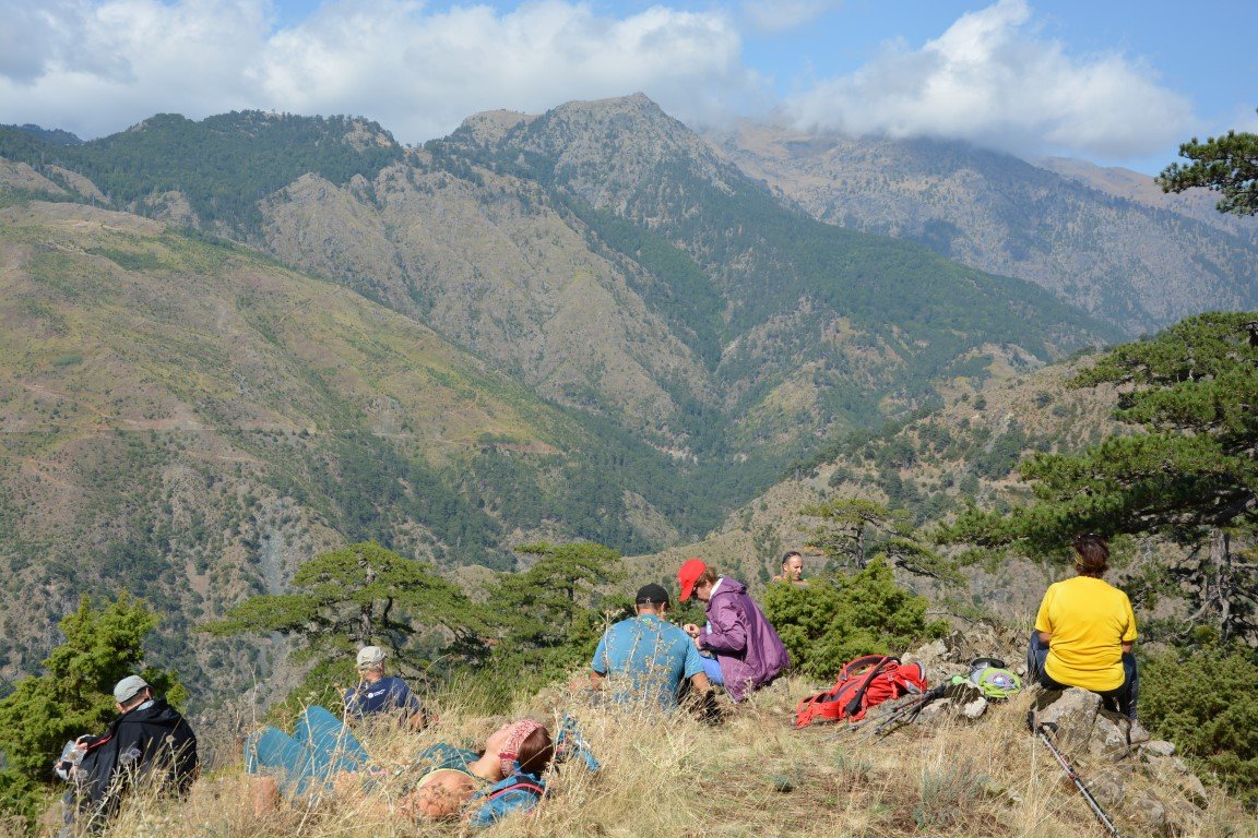 2 day forest hike / North Pindos / Vovousa to Samarina > 30km