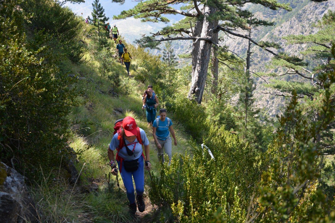 2 day forest hike / North Pindos / Vovousa to Samarina > 30km