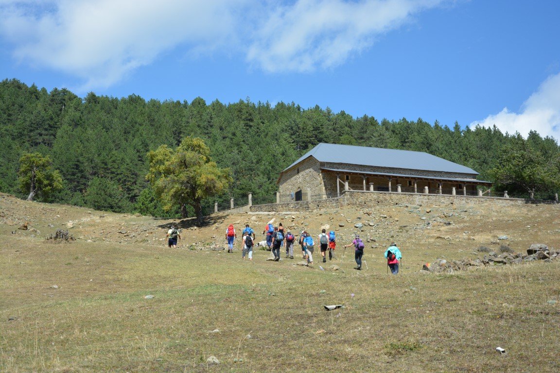 2 day forest hike / North Pindos / Vovousa to Samarina > 30km