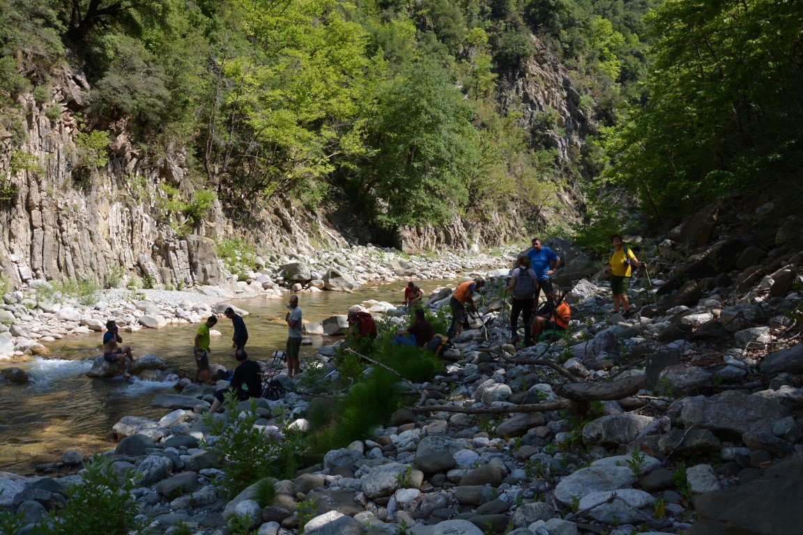 3 day trekking excursion / Krikelopotamos valey > 43km / South Pindos