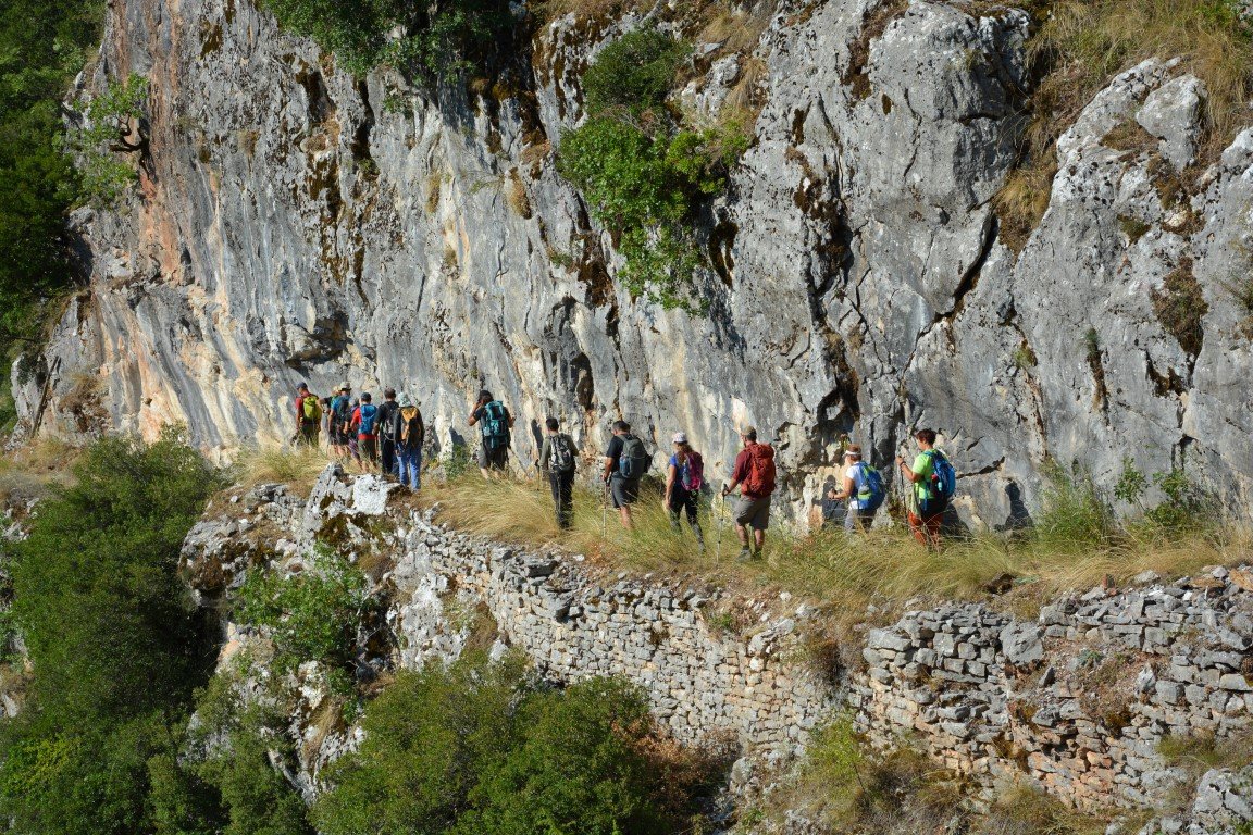 3 day trekking excursion / Krikelopotamos valey > 43km / South Pindos