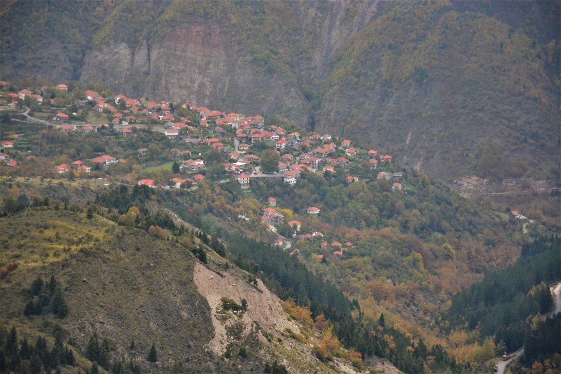 5ήμερη ορειβατική διάσχιση / Τζουμέρκα - Κακαρδίτσα - Περιστέρι > 85χλμ / κεντρική Πίνδος