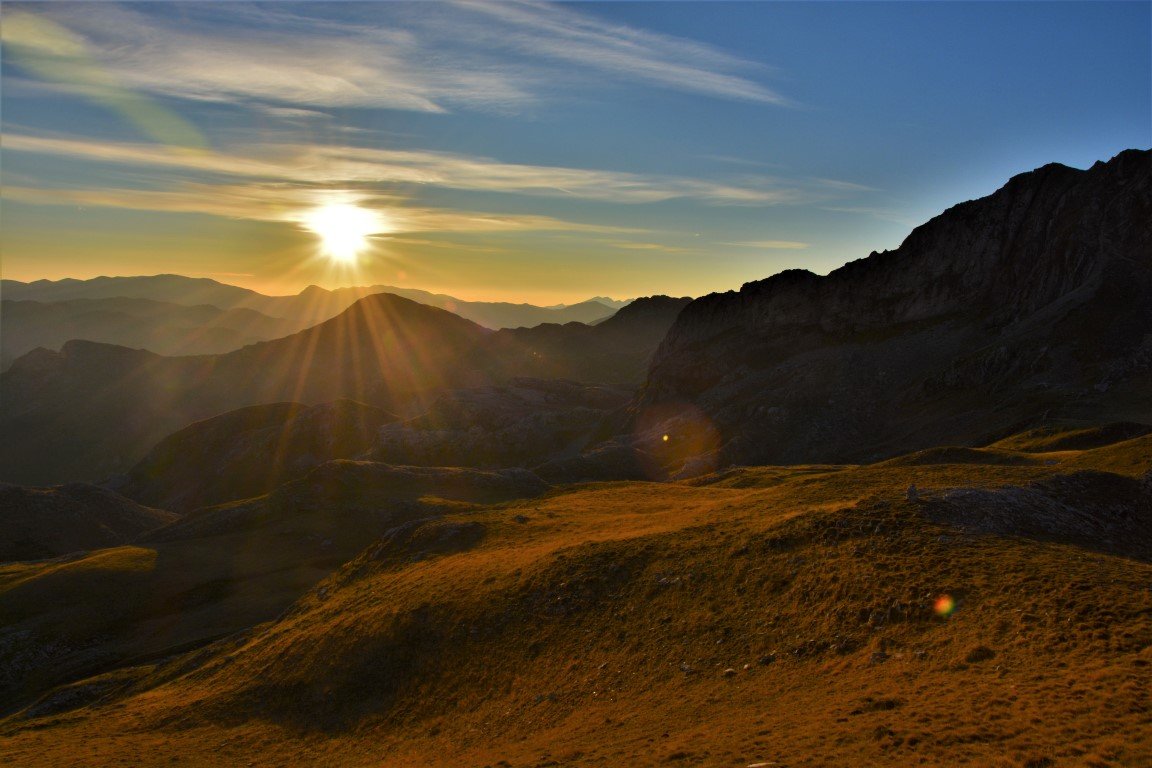 5day trekking excursion / Tzoumerka to Peristeri mt. > 85km / Central Pindos 