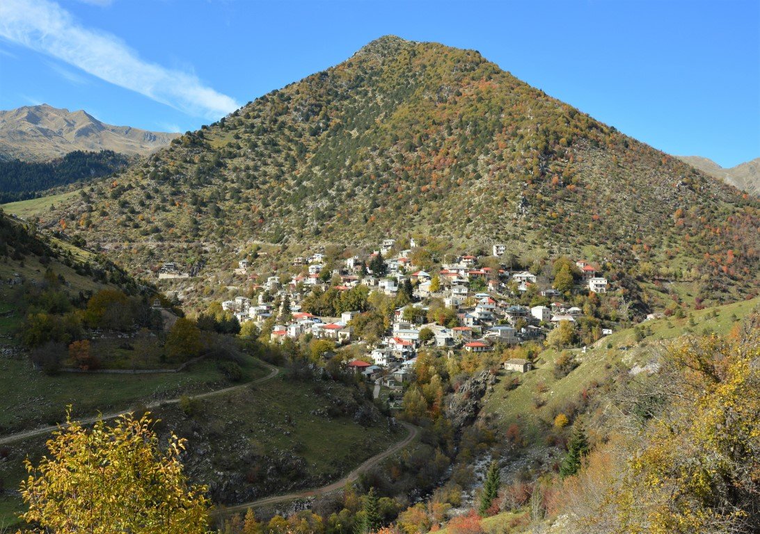 5day trekking excursion / Tzoumerka to Peristeri mt. > 85km / Central Pindos 