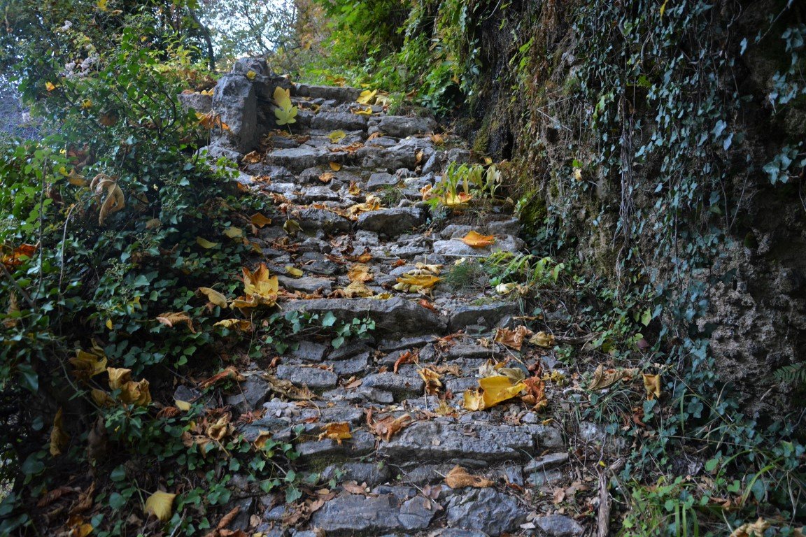 5day trekking excursion / Tzoumerka to Peristeri mt. > 85km / Central Pindos 