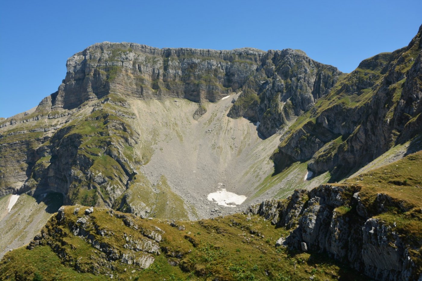 2 day trekking excursion / Tzoumerka mt - North section / Central Pindos