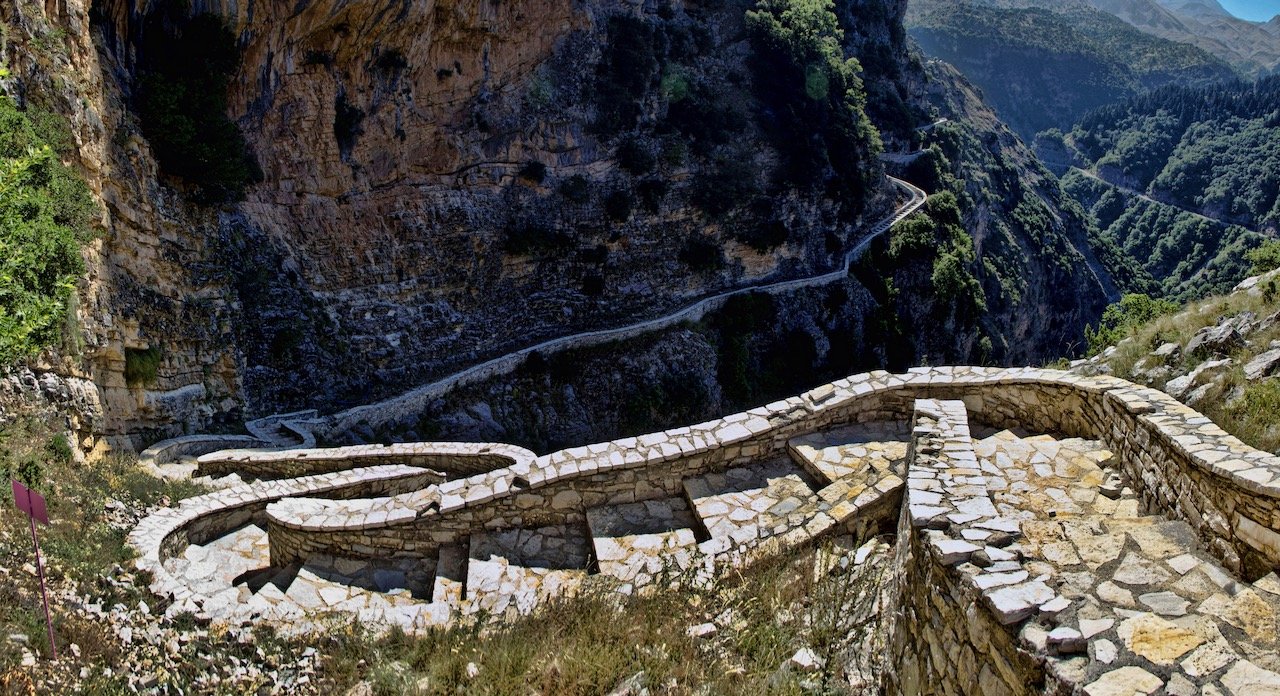 Αθαμανικά Όρη, Άγραφα / Κεντρική Πίνδος