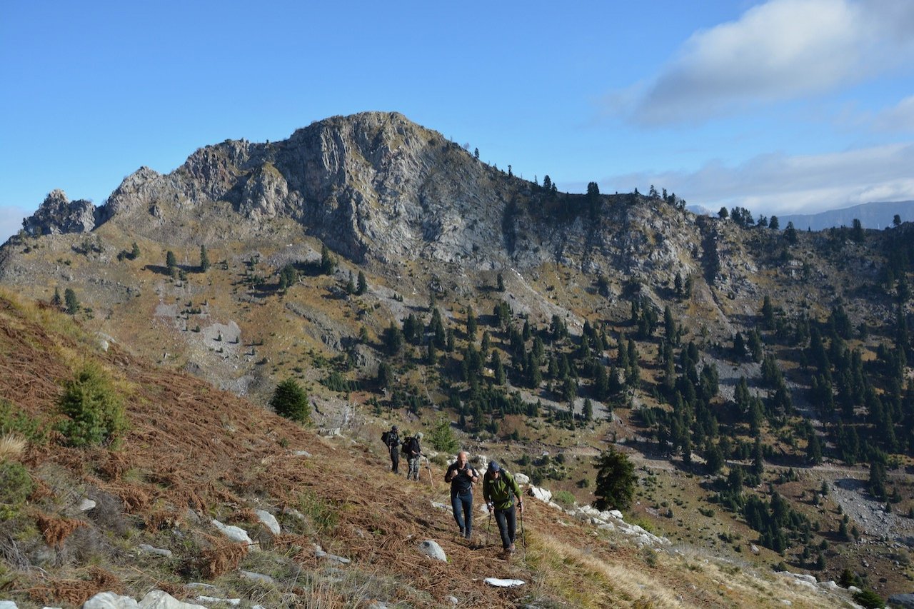 Exp-trek Ορειβασία, Πεζοπορία, Οργάνωση κατασκήνωσης