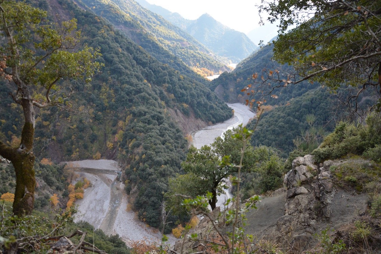Exp-trek Ορειβασία, Πεζοπορία, Οργάνωση κατασκήνωσης, Διάσχιση ποταμών, Καταβάσεις φαραγγιών