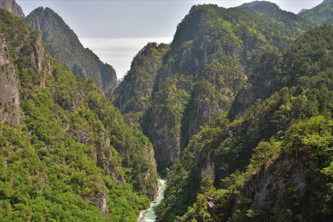Exp-trek Ορειβασία, Πεζοπορία, Οργάνωση κατασκήνωσης