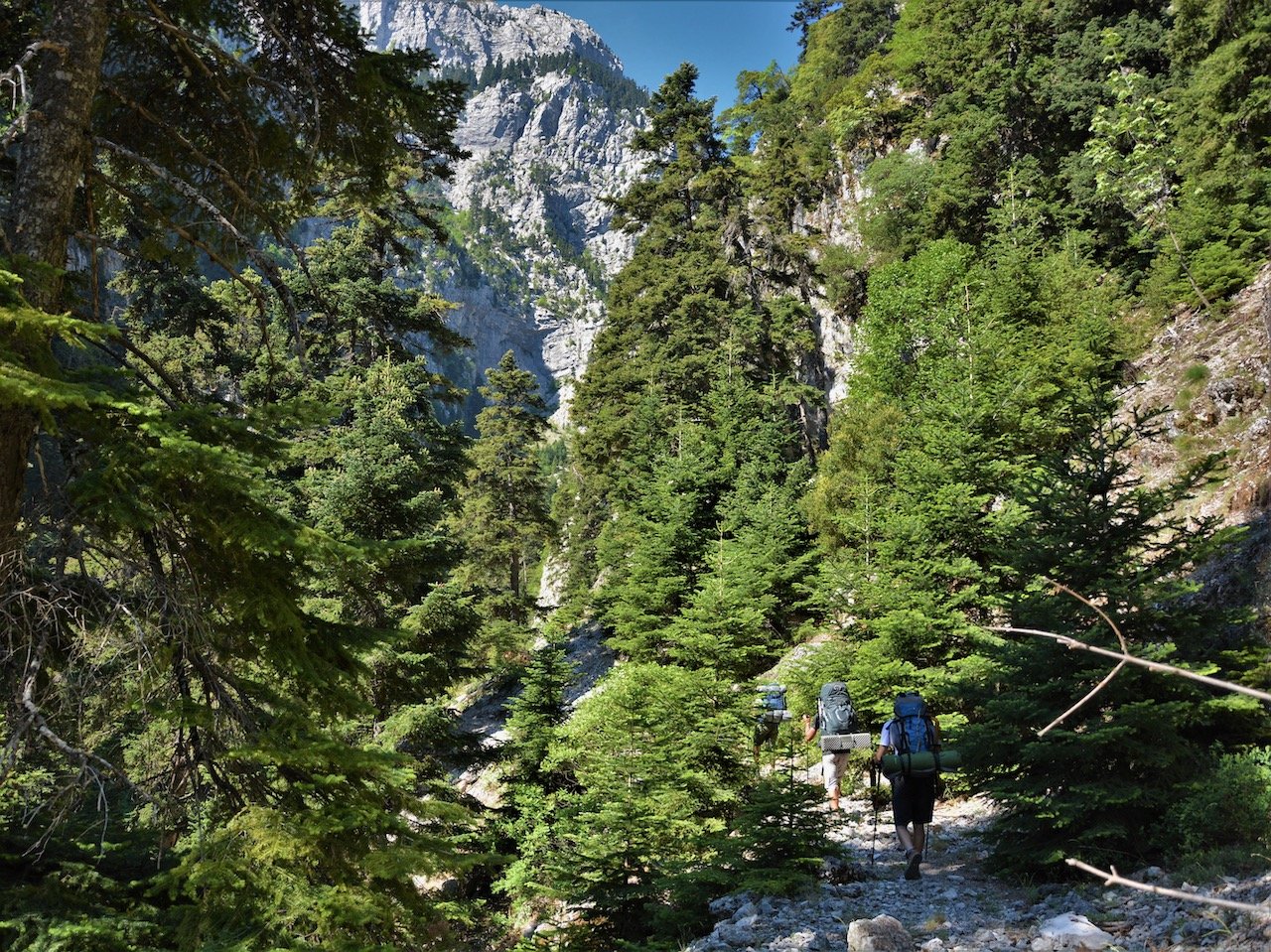 Exp-trek Ορειβασία, Πεζοπορία, Οργάνωση κατασκήνωσης, Διάσχιση ποταμών, Καταβάσεις φαραγγιών